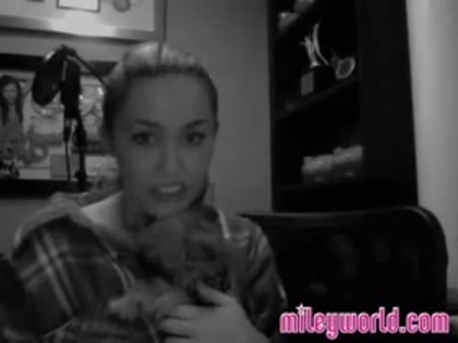 Miley Cyrus add NEW video on MileyWorld 2011 !!!!! 0162