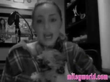 Miley Cyrus add NEW video on MileyWorld 2011 !!!!! 0232