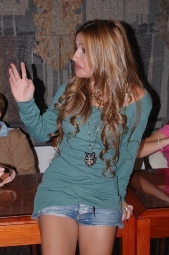 Brenda-Asnicar-brenda-asnicar-7869396-401-604