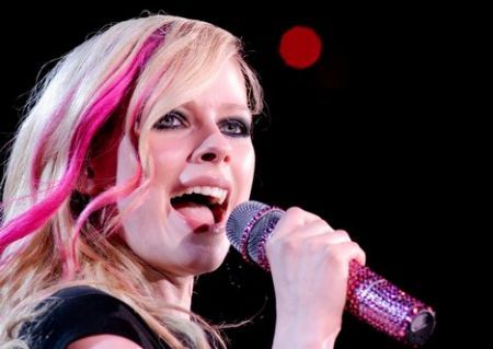 avril-lavigne-cantante