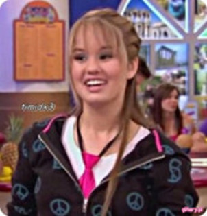 34419329_IGPJSZQYB - Ce parere ai despre Debby