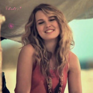 34317331_ILCAFNVJY - Bridgit