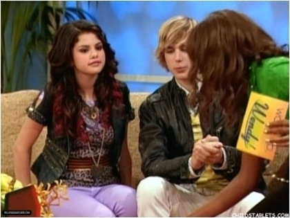 13 - Selena Gomez In Hannah Montana - That s What Friends Are For Captures1