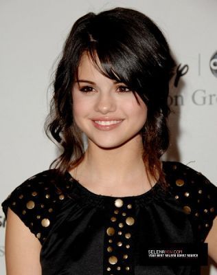 4 - 2008 Disney ABC Television Group All Star Party Selena G o M e Z