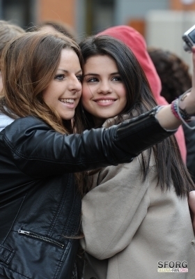 11 - APRIL 5TH - Arriving at the London Studios in London UK selena gomez