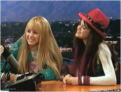 5 - Selena Gomez In Hannah Montana - I want You to Want Me - Captures2