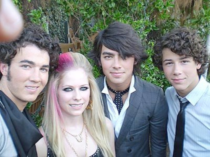 and Jonas - Avril Lavigne and Jonas