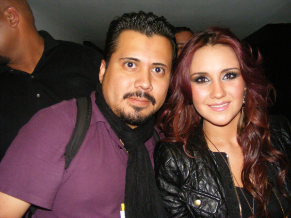 2q9bcxu - Dulce Maria en EXA Fm Puebla