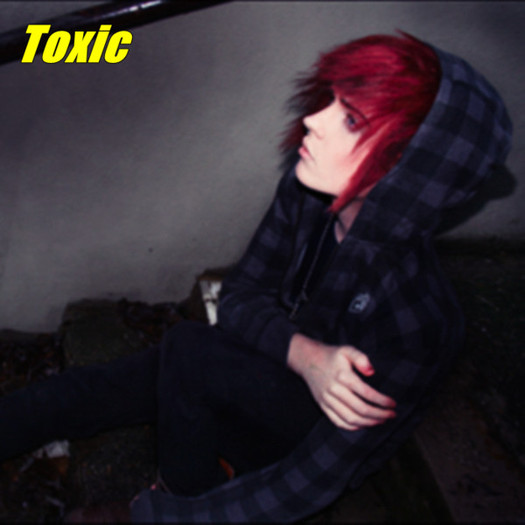  - TOXIC glitary