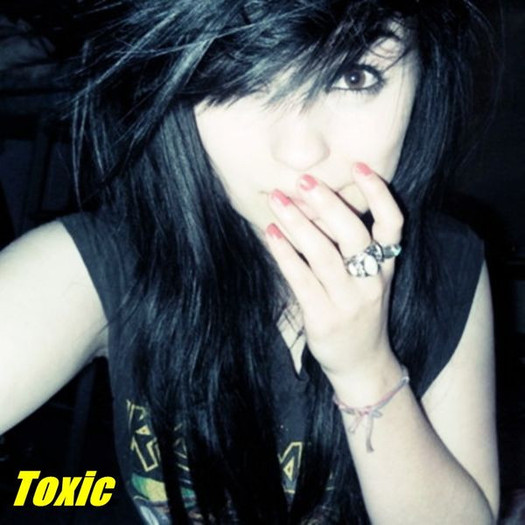  - TOXIC glitary