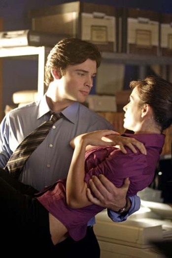 Smallville (6) - Clark and Lois