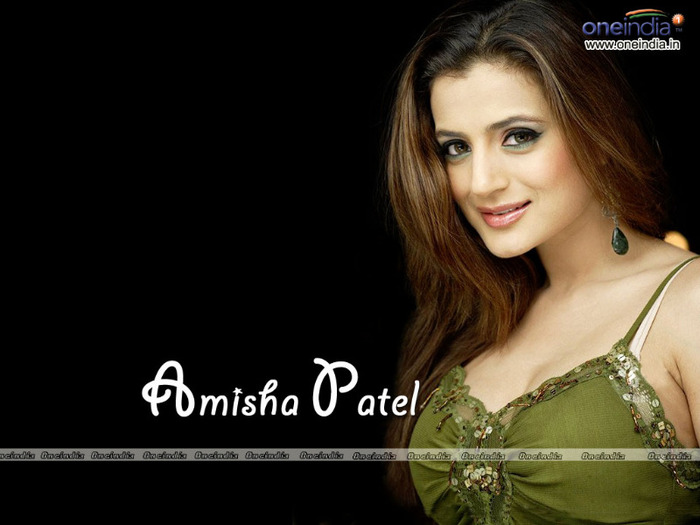 amisha-patel01[1] - Amisha Patel