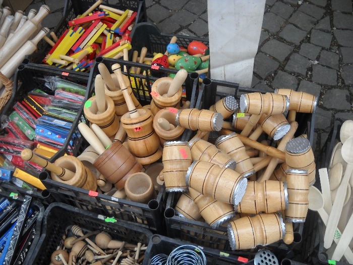 UNELTE DE ....."TRIBUNAL".... - TARGUL SASESC DE PASTE la BISTRITA2011