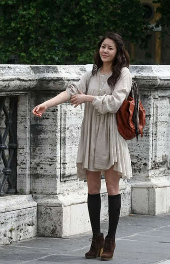 3L010553321_37733_1 - a---ko hyun jung---a