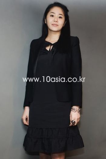 7eb6fa3976ca3f36f044ff22546a5b44_large - a---ko hyun jung---a