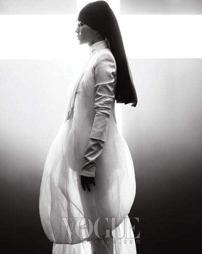 60cb226a178988e03c9164f6f35e2e0c_large - a---ko hyun jung---a