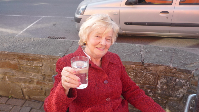EILEEN SI VOTCA EI.