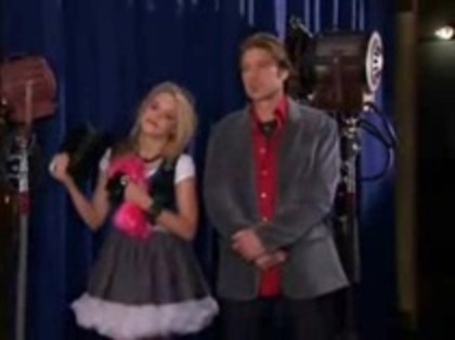 34940257_KMLNZDAZZ - Hannah Montana - Wherever I Go - Official Music Video