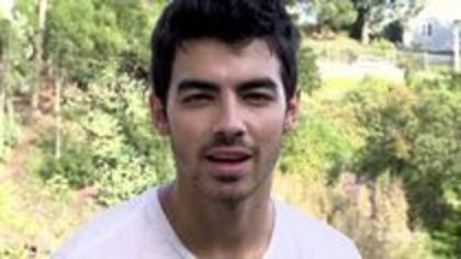 22902349_FOBQBKPGC - Cambio Cares - Joe Jonas On Bullying part 1