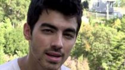 22902466_GQPDOCIAM - Cambio Cares - Joe Jonas On Bullying part 1