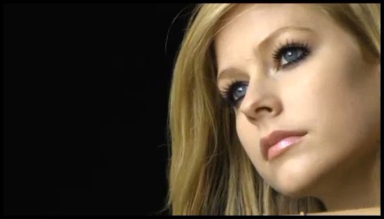 bscap0072 - ALBUM PHOTO SHOOT - Avril Lavigne - Making of Goodbye Lullaby