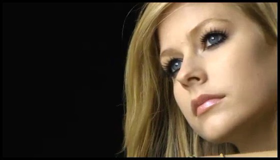 bscap0084 - ALBUM PHOTO SHOOT - Avril Lavigne - Making of Goodbye Lullaby