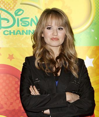 debby-ryan-111024l-poza - Ce parere ai despre Debby