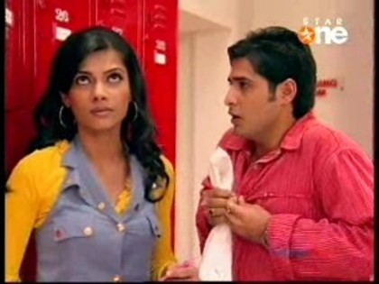 dilmilgaye25thoctdesi02au7