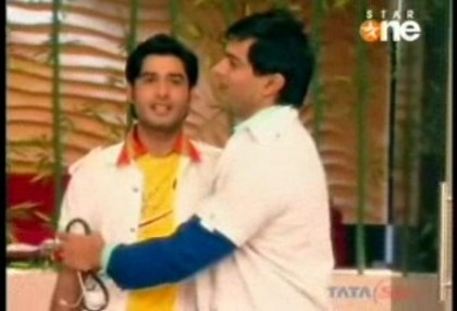 dilmilgaye30thoctsonyfapb4 - DILL MILL GAYYE CAPS