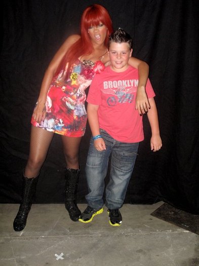 rihanna (9) - rihanna