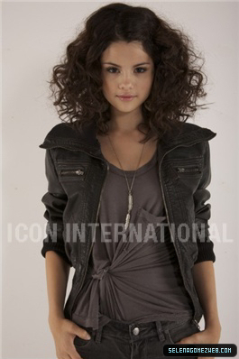 selena-gomez-0003 - Studio Photoshoots56