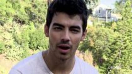 22905261_AXQISKYIR - Cambio Cares - Joe Jonas On Bullying part 1