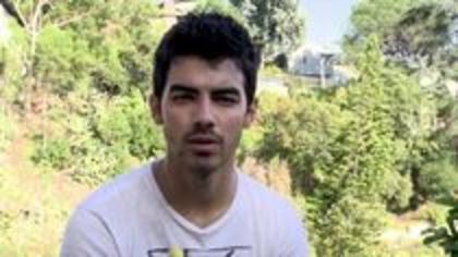 22905699_QVDZDIAXW - FoR U JoE JoNaS 6