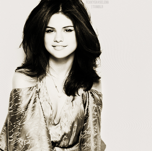 tumblr_ljssefeT561qe4rlzo1_500_large - SeleNA goMEz