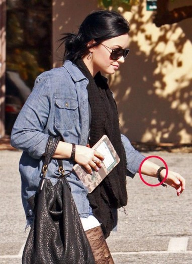 demi-lovato-eating-disorder-11-540x742