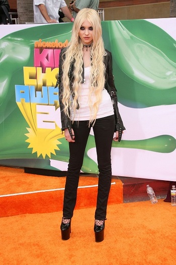 kids_choice_awards_02_wenn3278155