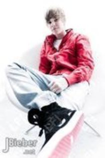 16490821_ZUTXDHUGX - Justin-Bieber