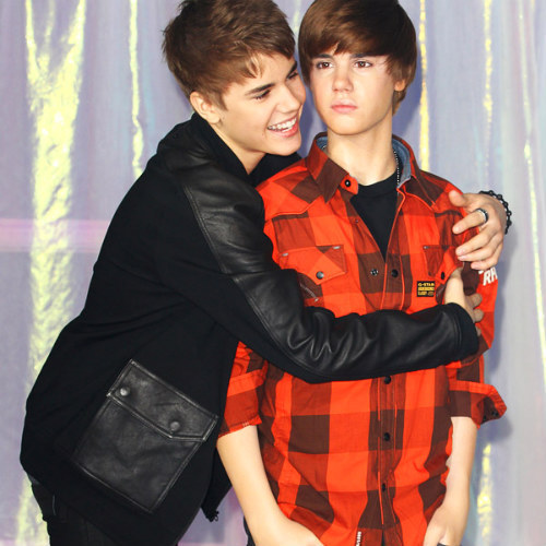 justinbiebermadametussaudlondon - Justin Bieber 00000
