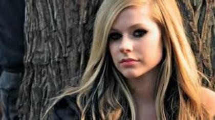 imagesCA8JFI0Z - avril lavigne