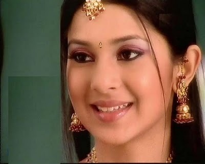 JENIFER5 - JENNIFER WINGET-RIDHIMA3