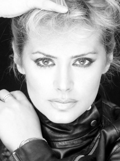 jnhmh - cristina cepraga
