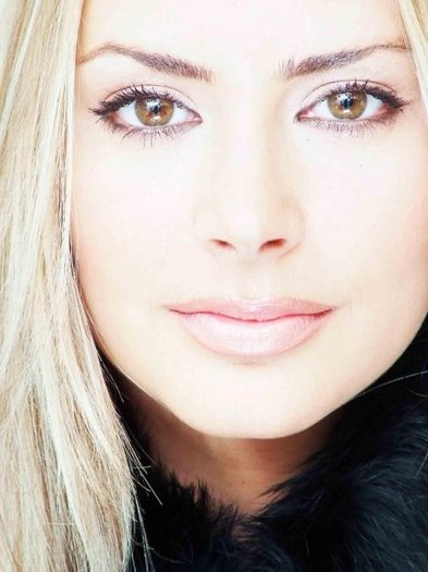 khj - cristina cepraga
