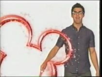 25968108_TJSLVPCMM - Disney Channel Intro - Joe Jonas NEW