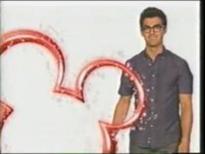 25968113_ZSBRTFNVG - Disney Channel Intro - Joe Jonas NEW