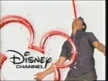 25968137_NXEVPHUUX - Disney Channel Intro - Joe Jonas NEW