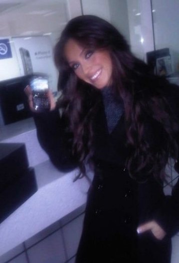 33577_118276744900600_118007528260855_117961_4881246_n - Album pentru Alinutzzz97 - Anahi