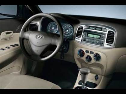 hyundai-accent-hybrid-03 - Hyundai Accent