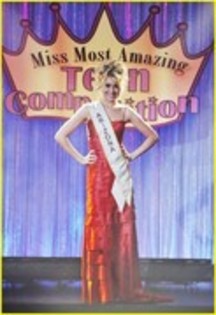 cel mai bun costum de baie este al lui avril lavigne bravo - concurs miss american 2011 partea 2
