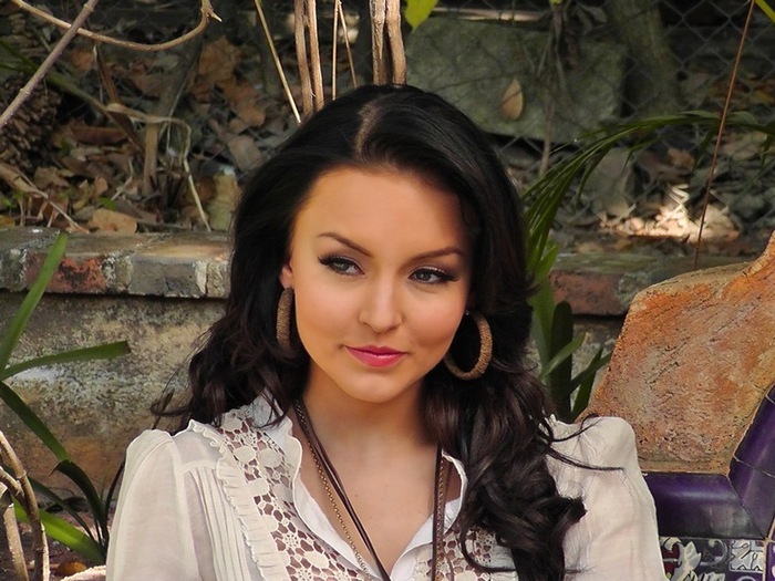 Angelique - Angelique Boyer