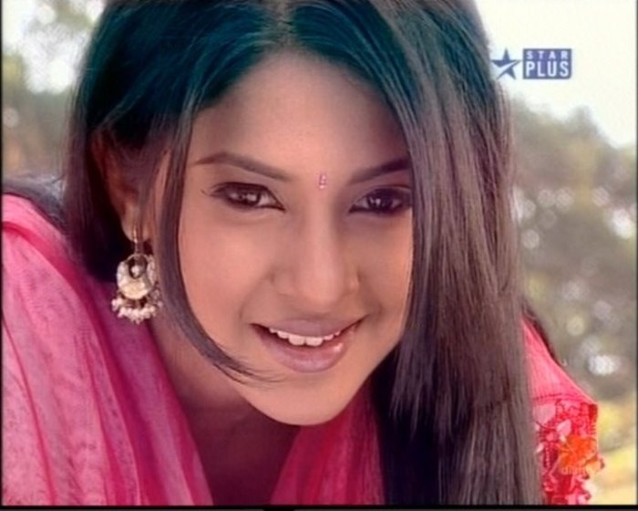 JENIFER83 - JENNIFER WINGET-RIDHIMA3